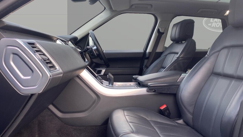 Land Rover Range Rover Sport 2.0 P400e HSE Dynamic 5dr Auto Estate